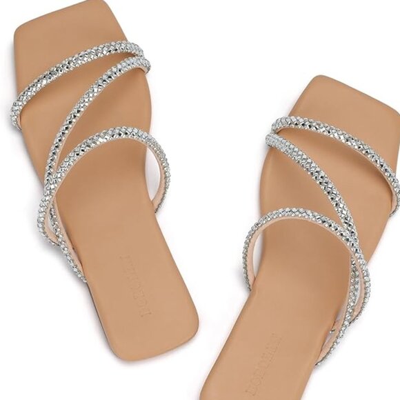 NWT - DOBOLIN - Flat Strappy Square Open Toe Rhinestone Sandals - Size 9 Wide - Picture 2 of 7